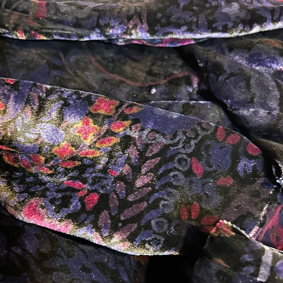 Loft so soft velvet pants with zipper at cuff - Picture 2 of 5